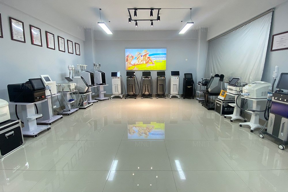 MNLT beauty machine
