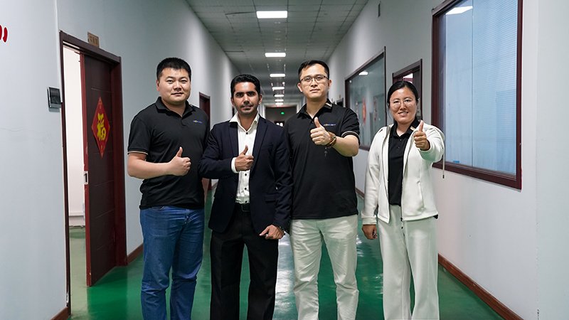 Pakistan aesthetic distributor testing MNLT 3000W diode laser